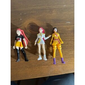 K-POP demon hunters figures 3 item lot